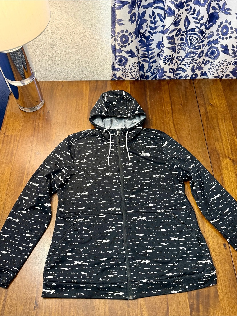 The North Face Women’s Black Patterned Hooded Zip Jacket